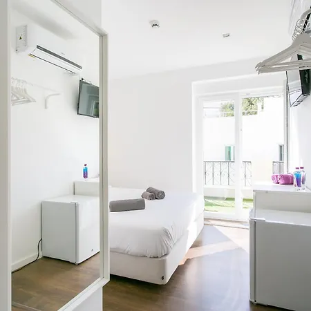 Golden Experience 3* البوفيرا