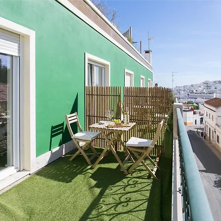 Golden Experience بيت ضيافة 3*