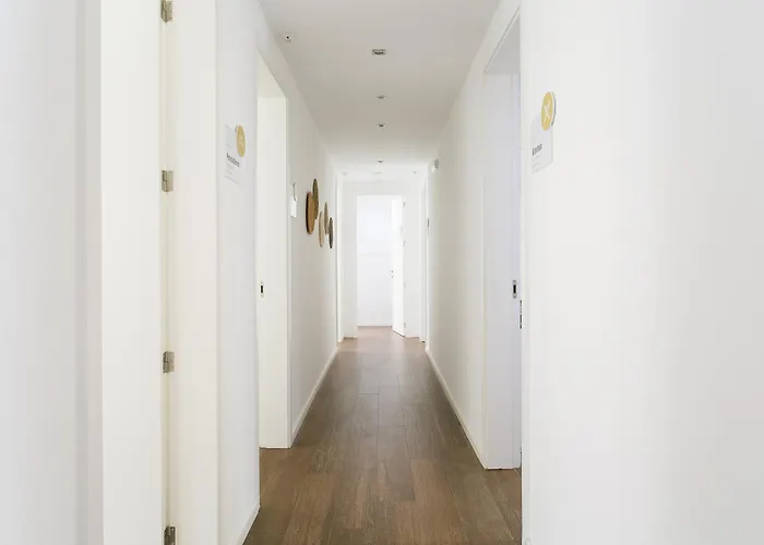 Golden Experience בית הארחה אלבופיירה