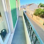 Golden Experience בית הארחה